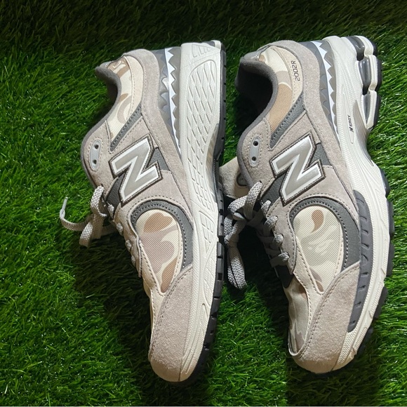 New Balance Bape Grey - Picture 13 of 15
